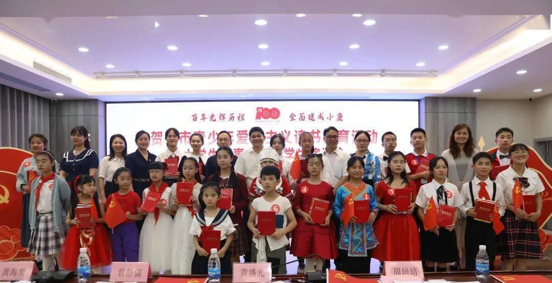 为什么很多人对梅西离队感到宽慰？游戏画面